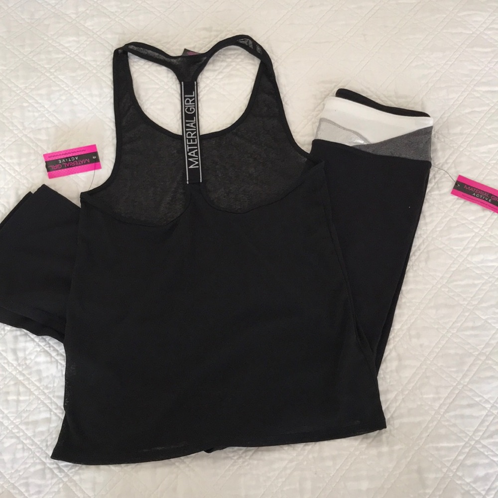 NWT yoga/work out outfit
